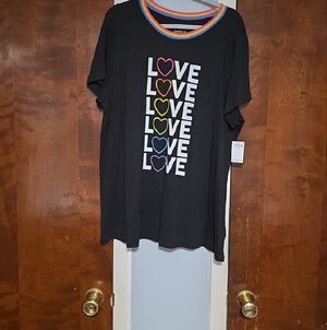 NWT SIZE 3 Torrid Black Pride Hearts Ringer Tee